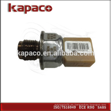 Sensor de presión común del combustible común del precio bajo 03L906054 85PP26-93 para Audi VW